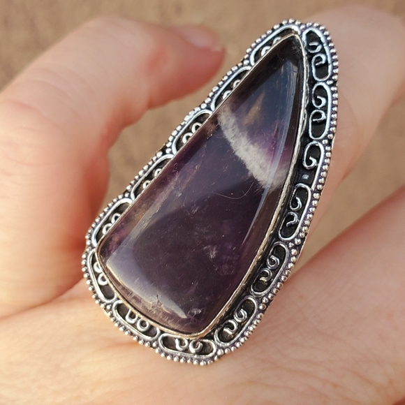 New Chevron Amethyst 925 Silver Ring. - Picture 5 of 15